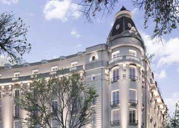 El hotel Ritz abrirá en 2021 después de tres años cerrado