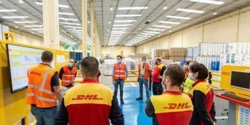 DHL refuerza su apuesta para reducir las emisiones de CO2
