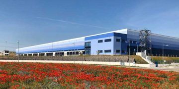 GLP alquila a DHL su nave en Illescas para gestionar el primer centro logístico de Zalando en España