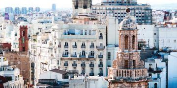 La C. Valenciana presenta su propuesta a la ley estatal por el derecho a la vivienda