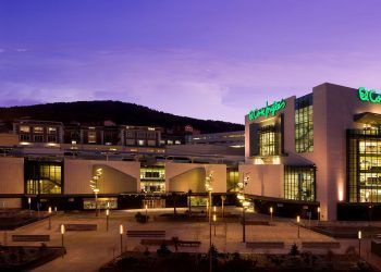 El Corte Inglés creará una filial logística para competir con Amazon