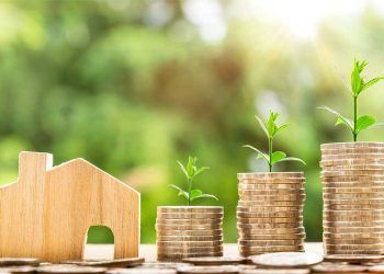 Los españoles necesitan 7,5 años de sueldo íntegro para comprar una vivienda