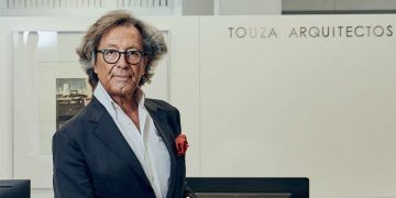 Entrevista a Julio Touza: «La ciudad necesita proyectos comprometidos con el ser humano»