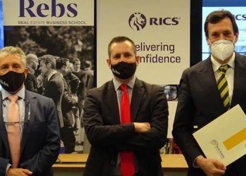 Firma entre REMAX y REBS