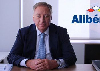 El presidente de Alibérico es condecorado con la Encomienda de la Orden del Dos de Mayo