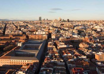 El número medio de hogares en España aumentó en 129.100 durante 2020