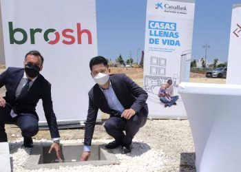 Acto oficial de colocación de la 1ª piedra de Suite Mijas