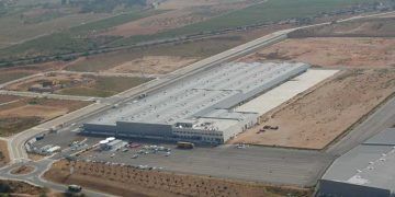 El Corte Inglés pone a la venta una cartera de 500.000 metros cuadrados de suelo logístico