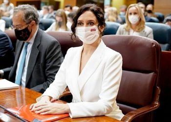 Isabel Díaz Ayuso, plan para la descarbonización