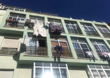 La Junta de Andalucía licita obras de eficiencia energética para 30 viviendas en Málaga