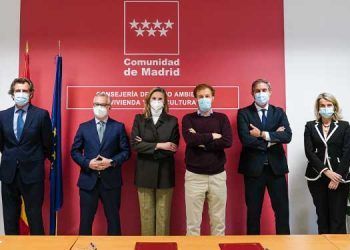 La Comunidad de Madrid firma el contrato de concesión para construir las primeras 3.643 viviendas del Plan Vive