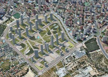 El modelo urbanístico de Benidorm “goza de buena salud” y genera “confianza inversora”, según los promotores del plan “Ensanche Levante”