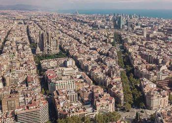 Los elevados costes de construcción presionan el precio de la obra nueva en Barcelona