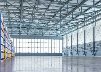 Knight Frank prevé una inversión en torno a los 2.000 millones de euros en el sector logístico español en 2022