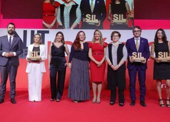 Puig, Project 44, Usyncro y Hutchison Port Best premiadas en La Nit de la Logística del SIL