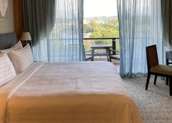 Las pernoctaciones en establecimientos hoteleros aumentan un 39,9% en septiembre respecto al mismo mes de 2021