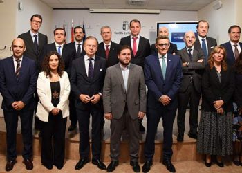 Castilla-La Mancha firma un acuerdo con 13 entidades financieras para la financiación de las ayudas a la rehabilitación de vivienda