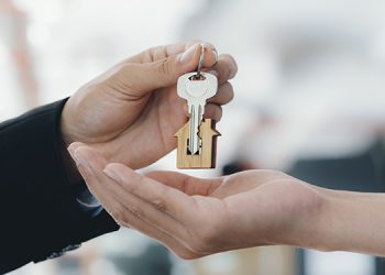 La compraventa de viviendas crece un 14,9% respecto a agosto de 2021