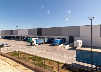 ThinkTextil alquila 21.500 m2 en VGP Park Zaragoza