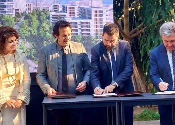 El Ayuntamiento de Cádiz, SEPIDES y Zona Franca firman un protocolo para impulsar el desarrollo urbanístico de Navalips