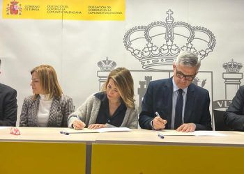 Raquel Sánchez firma acuerdos para rehabilitar 7.158 viviendas en 23 municipios de la Comunidad Valenciana