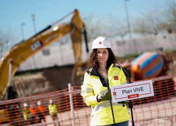 Díaz Ayuso anuncia plan para ofrecer más suelo público destinado a vivienda y una aceleradora urbanística para agilizar los nuevos desarrollos