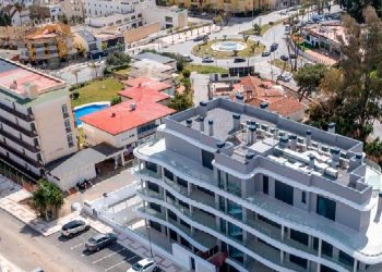 Ikonia Homes y Unlatch cierran un acuerdo para digitalizar el sector de la vivienda de lujo en Andalucía