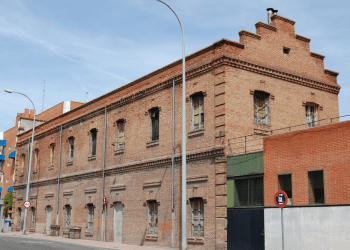 La mayor parte de la superficie total de parcelas vacantes en Alcalá de Henares es de uso industrial