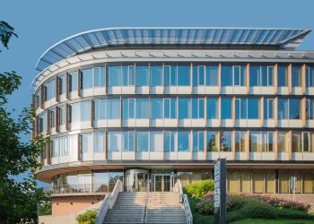 Azora lanza lanza un nuevo vehículo multiestrategia de 270 millones de euros para invertir en el sur de Europa