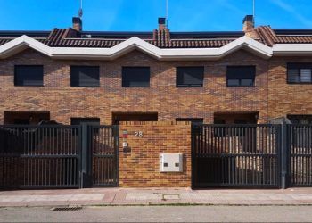 El uso del suelo vacante más común en Parla es el residencial unifamiliar