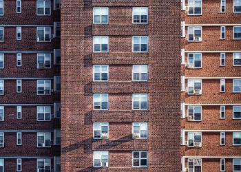 Se equilibra la demanda de segunda residencia: el 54% quiere comprar y el 46% quiere alquilar