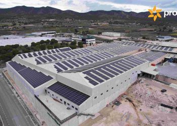 Vidrios San Miguel rentabiliza la mayor planta solar en cubierta de la Comunidad Valenciana de la mano de Prosolia Energy