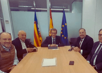 Concovi se reune con la Generalitat Valenciana para analizar la situación de la vivienda y buscar vías de colaboración bajo el modelo cooperativo