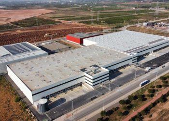DPI-Dadelos anuncia el arrendamiento de su plataforma logística en Puerto de Sangunto