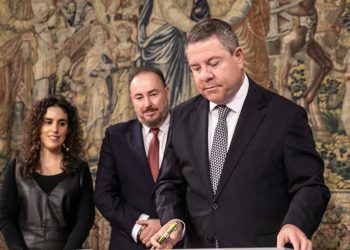Castilla-La Mancha y CONCOVI firman un convenio marco para el fomento de la vivienda en cooperativa