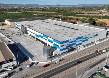 Scannell Properties alquila a Dachser una plataforma logística de 19.284 m2 en Valencia
