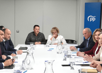 El Registro de Demandantes de Vivienda y Suelo de CONCOVI se reúne con el Partido Popular
