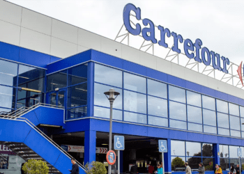 El fondo MDSR compra a AEW 22 supermercados Carrefour en España