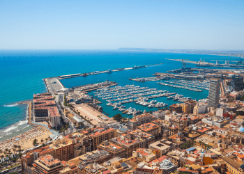 El suelo natural de Alicante supone el 80,99% de la superficie