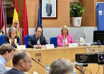Borja Carabante inaugura la primera Mesa de Vivienda para avanzar en el nuevo modelo urbanístico del Plan General de Ordenación Urbana