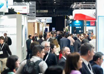 Rebuild Rehabilita 2024 inaugura en Sevilla su primera edición sobre innovación y regeneración urbana