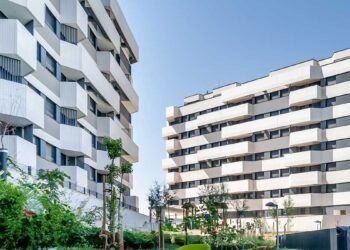 Azora adquiere 250 viviendas en Valdemoro para la cartera de alquiler de Nestar