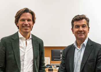 Daniel Mayans y Óscar de Navas crean Velora Capital, gestora inmobiliaria con un plan de inversión de 500 millones hasta 2030