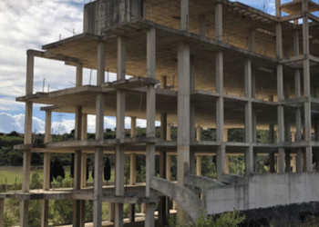 Hipoges desbloquea el desarrollo del sector Arroyo Vaquero Norte en Estepona tras la venta del 81% del ámbito