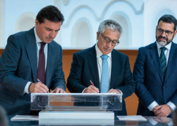 REBS y FAEC-ASPRICA firman un convenio para facilitar el acceso de sus asociados al MBA Inmobiliario