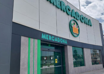 Sonae Sierra adquiere una cartera de nueve supermercados Mercadona en España