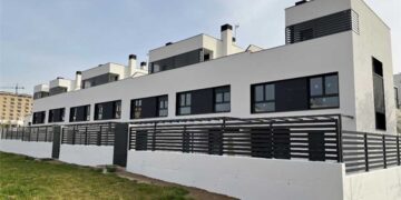 Grupo Fogesa escritura Residencial Atlas, con 31 viviendas unifamiliares en el municipio de Móstoles